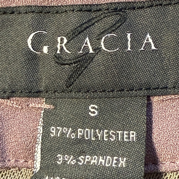 Gracia Lilac Embellished & Feathered  Mesh Top Size Small - Picture 2 of 10